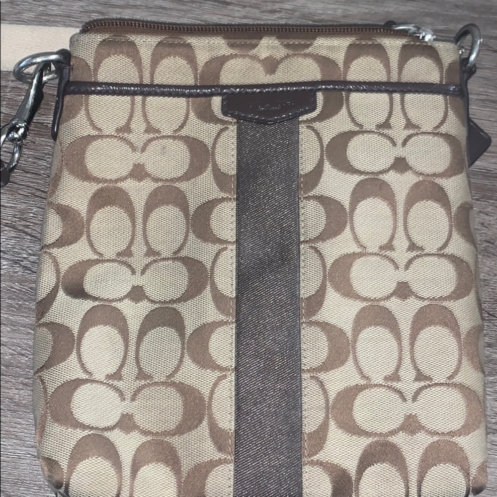 Coach crossbody bag worn a few times
